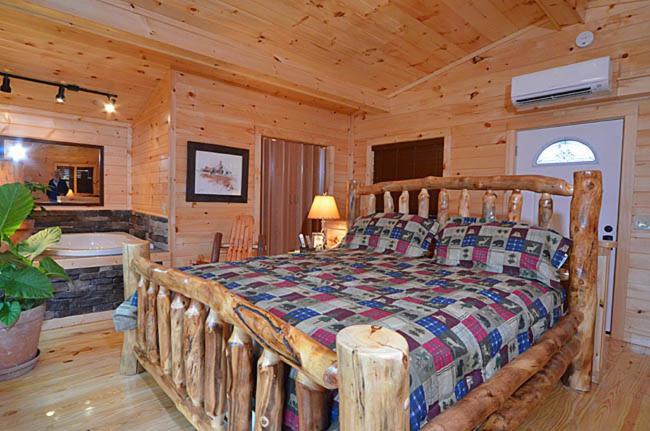 #820 Honeymoon Hideaway Villa Gatlinburg Eksteriør bilde